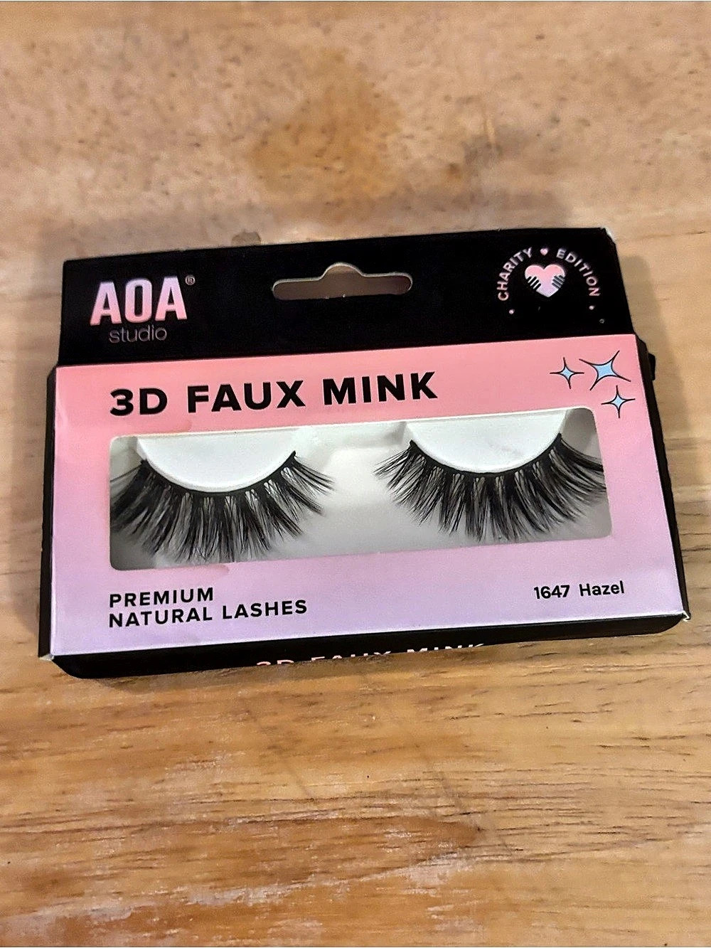 AOA Studio 3D Faux Mink False Lashes in Black NWT